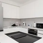 Maestral דירה *