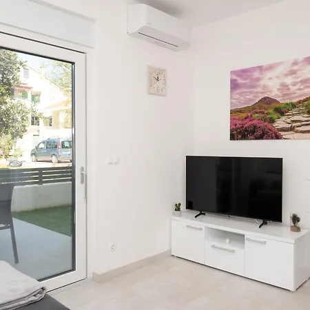 Maestral Βόντιτσε