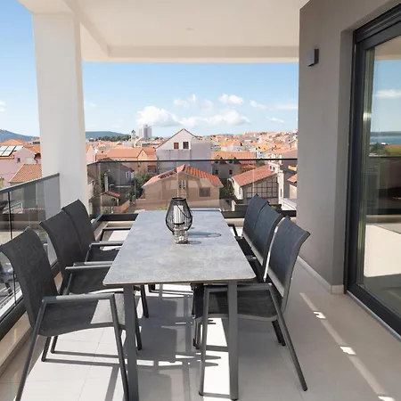 Διαμέρισμα Maestral *